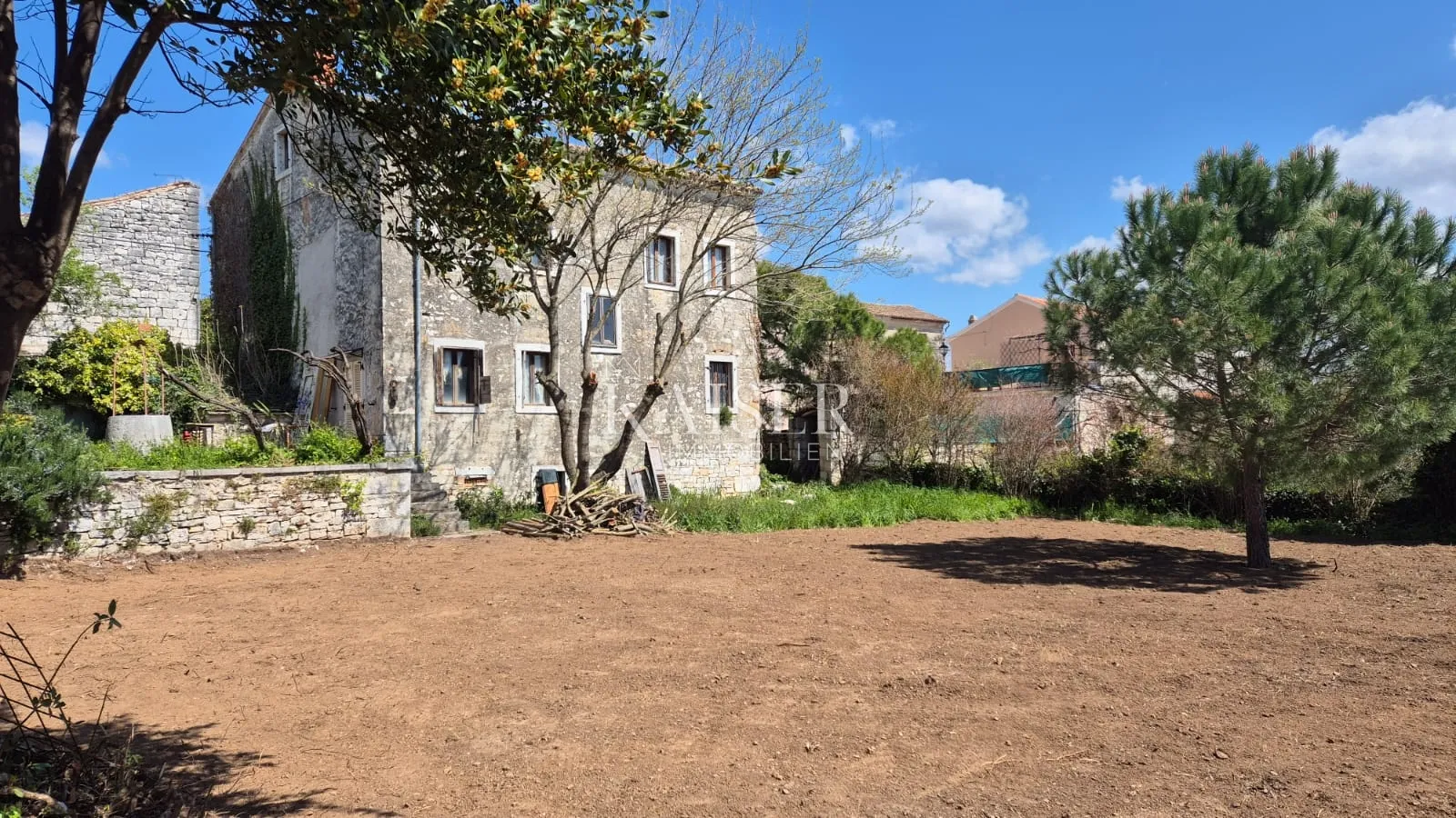 Istra - Lovreč, atraktivna kamena kuća sa pogledom na more - cover