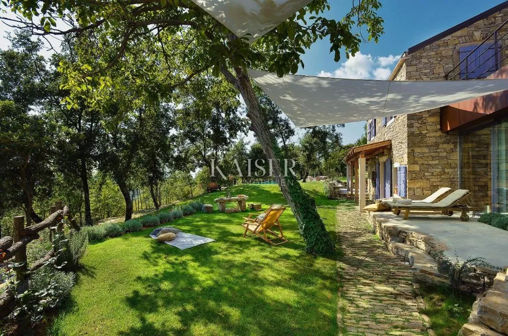 Istra, Grožnjan- Jedinstvena Vila na osami - cover