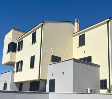 Mali Lošinj, luksuzni stan 100 m2 - novogradnja - cover