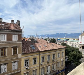  Rijeka, centar -  Dva stana u strogom centru grada  72 m2 - cover