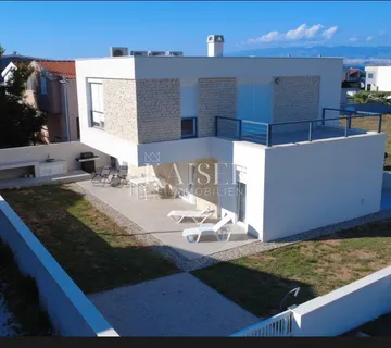 Zadar, otok Vir- Elegantna kuća 100m od mora - cover