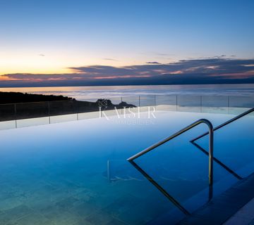 Istra, Umag, Savudrija - luksuzna vila u resortu, tri spavaće sobe, 427m2 - cover