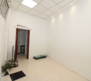 Istra - Poreč, poslovni prostor 17 m2, prodaja - cover