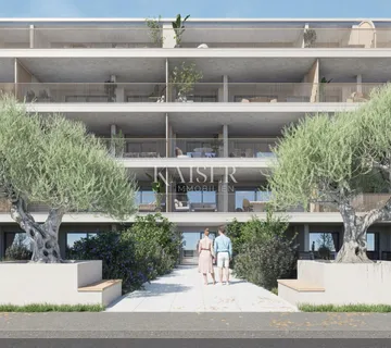 Umag, Istra, premium stan uz šetnicu - cover