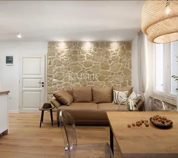 Istra, Rovinj, dvosobni stan u starogradskoj jezgri