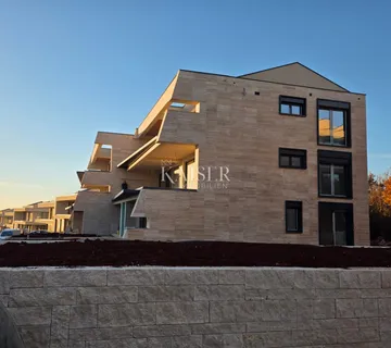 Istra, Umag - luksuzni stan 100 m od mora - cover