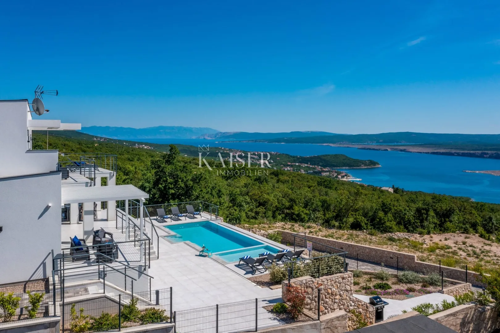 Kraljevica, Šmrika – Nova vila s bazenom i pogledom na more - cover