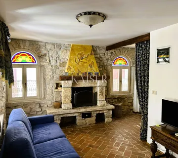 Istra, Rovinj centar - kuća sa šest apartmana u povijesnoj jezgri