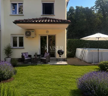 Viškovo – Marčelji | Moderna dvoetažna kuća u nizu s vrtom, novogradnja - Marinići, Viškovo