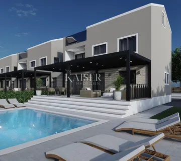 Istra, Poreč, kuća u nizu - cover