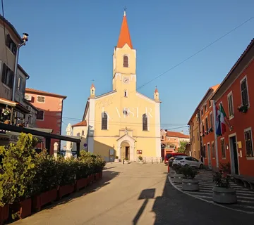 Istra, Brtonigla, stan 2S+DB u prizemlju
