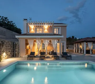 Šibenik-Rogoznica – Ražanj: autentična vila 230 m² s bazenom, pogledom na more i luksuznim interijerom - Ražanj, Rogoznica