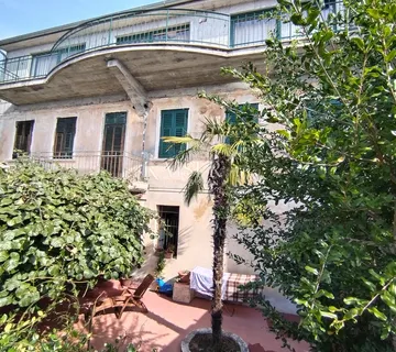 Crikvenica, kuća s pogledom na more - cover