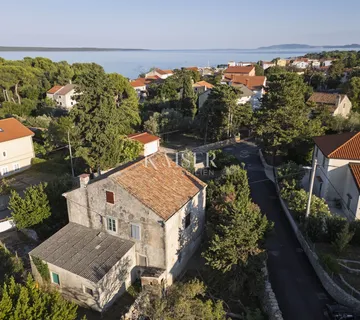 Mali Lošinj, Nerezine-Tradicionalna kamena kuća - cover