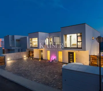 Crikvenica, Grižane- predivna urbana vila u Crikveničkom zaleđu - cover