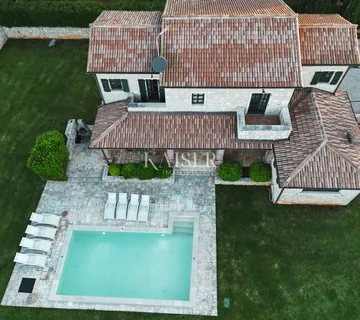 Poreč, istra,kamena vila sa bazenom - Sveti Lovreč Pazenatički