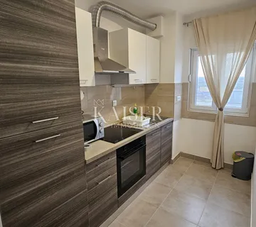 Umag, Istra, stan u novogradnji sa kompletnim namještajem - cover