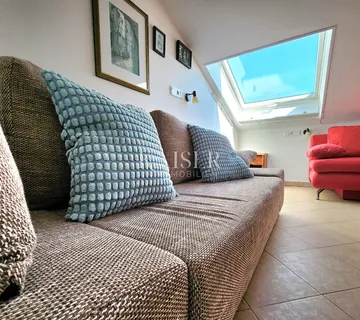 Istra, Rovinj-stan 63m2 s pogledom na more u starom gradu
