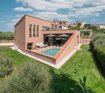 Istra, Novigrad - moderna vila 155m2, s bazenom, za dugoročni najam - cover