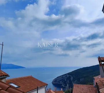 Mošćenička Draga, Brseč - kuća u srednjovjekovnoj jezgri, 75 m2 - cover