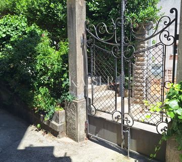 Opatija, blizina centra, stan 152 m2, prizemlje - cover