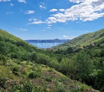 Mošćenička Draga - zemljište s projektom, 957 m2 - cover