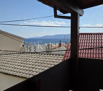 Novi Vinodolski - najam, stan sa tri spavaće sobe - cover