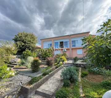 Kraljevica, obiteljska kuća s panoramskim pogledom - cover