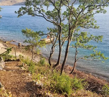 Kraljevica - kuća na plaži, robinsonski turizam - cover