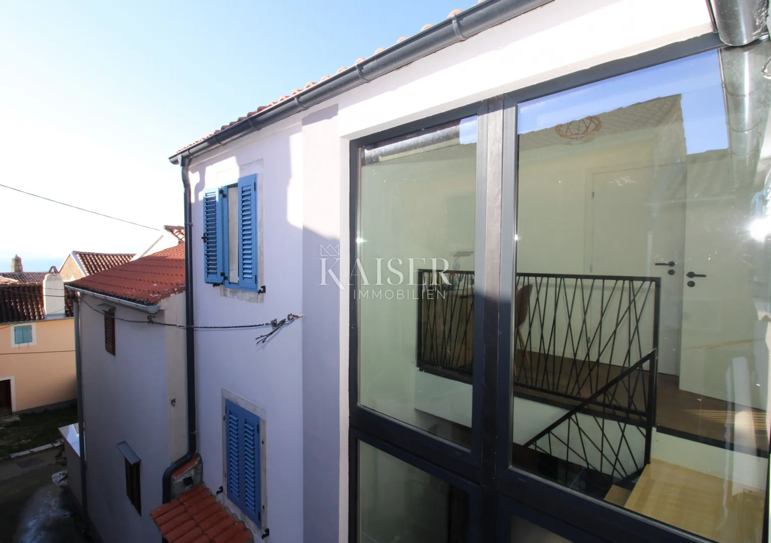 Otok Krk, Omišalj- Kuća 165m2 s wellnessom u staroj jezgri - cover