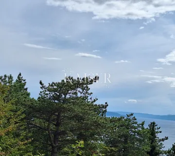 Rijeka, Kostrena- građevinsko zemljište 1030 m2 s panoramskim pogledom na more - Glavani, Kostrena