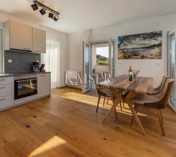 Otok Lošinj, Sv. Jakov, dvosoban stan 93m2 - cover