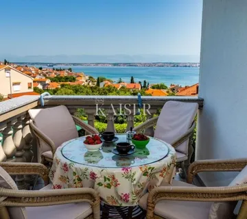 Zadar - Preko: 5 apartmana, 150 m od mora