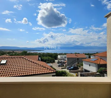 Otok Krk, Malinska - apartman 100m2, pogled more - Malinska, Malinska-Dubašnica