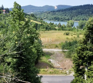 Fužine – Jedinstveno građevinsko zemljište s pogledom na jezero - cover