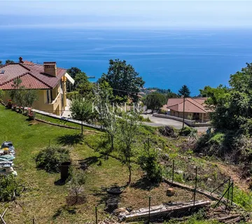 Lovran, Liganj- Zemljište sa pogledom na more - cover
