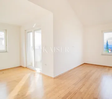 Otok Krk, Malinska - apartman 2S+DB s pogledom - cover
