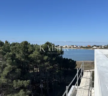 Zadar – Privlaka | Penthouse s krovnom  terasom i pogledom na more - cover