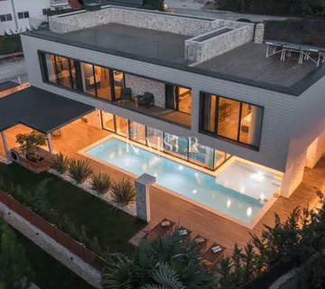 Istra, Funtana - luksuzna vila, blizina centra i mora - cover