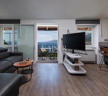 Opatija, Volosko, trosoban stan s pogledom na more-moderno uređen, blizina plaže - cover