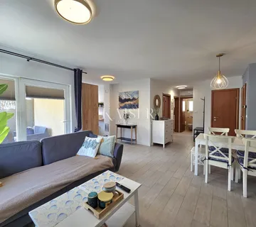 Krk, Čižići - stan 61m2 u prizemlju, sa 70m2 okućnice - cover