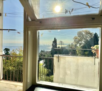 Opatija, Lovran – Stan za adaptaciju u blizini mora i centra   - cover