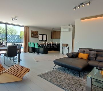 Malinska, luksuzni dvoetažni apartman 130m2, pogled more - cover
