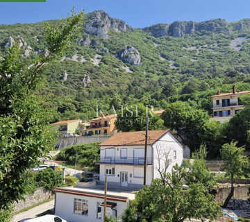 Istra, Labin - kuća 500m od mora, 270 m2 - cover