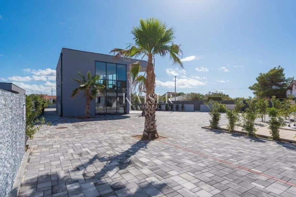 Zadar - Odmaralište 1km od mora - cover