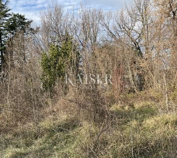 Otok Krk, Malinska - građevinsko zemljište 1039 m2, blizina mora - cover