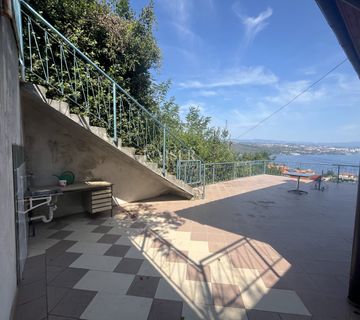 Opatija - Kuća sa pogledom na more - 5 minuta od centra Opatije!! - cover