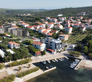 Sukošan - penthouse 132m2, 100m do mora, pogled more - cover
