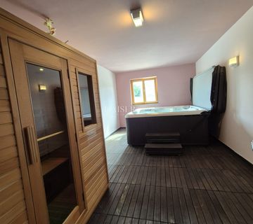 Istra - Pula, vila sa saunom blizu mora - cover