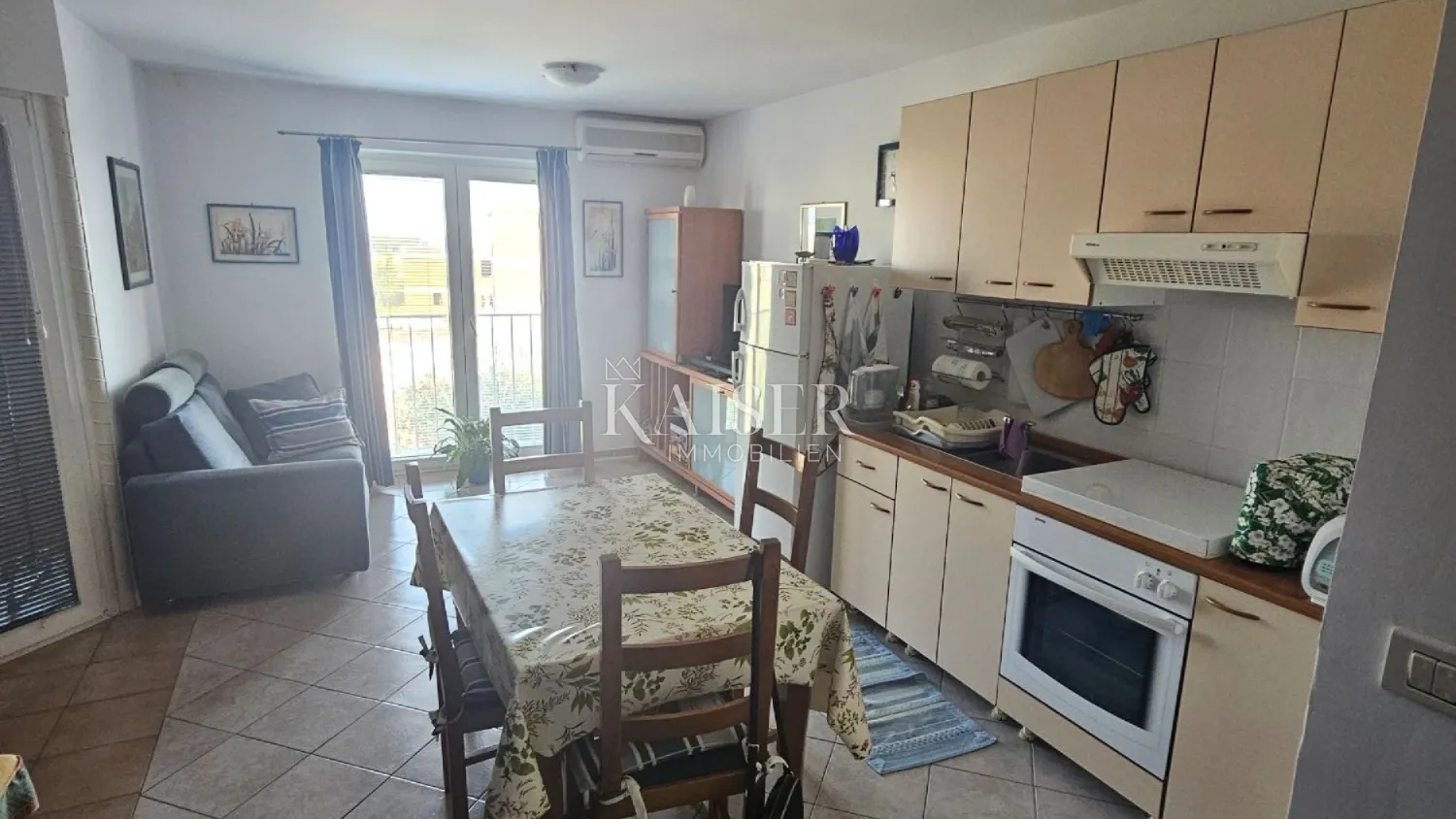 Umag, Zambratija, Istra, stan sa kompletnim namještajem! - cover